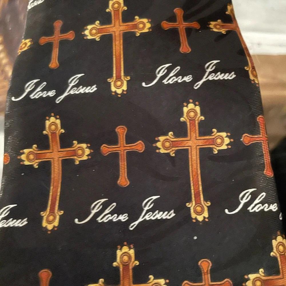 Steven Harris “I LOVE JESUS” crosses 100% POLYESTER Men’s Necktie 57”